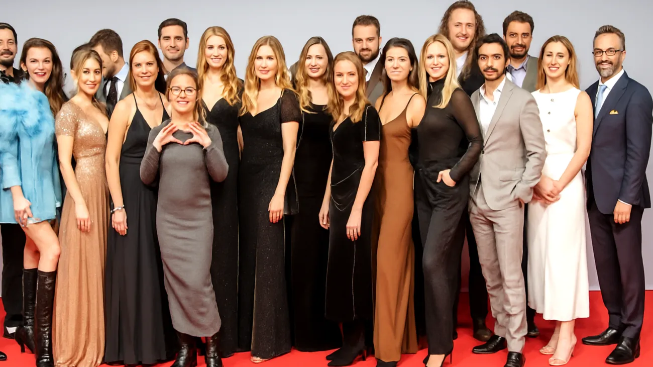 Unter uns2025-09-09T04:36:21.430Z"